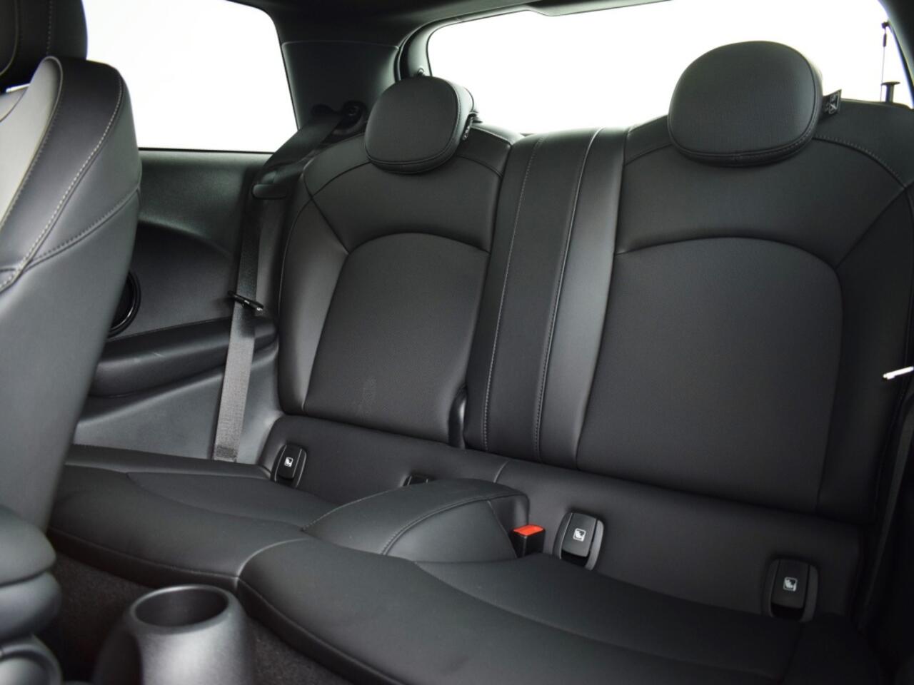 Mini MINI Business Edition 33 kWh | Volledig Leder o Piano Black o CarPlay