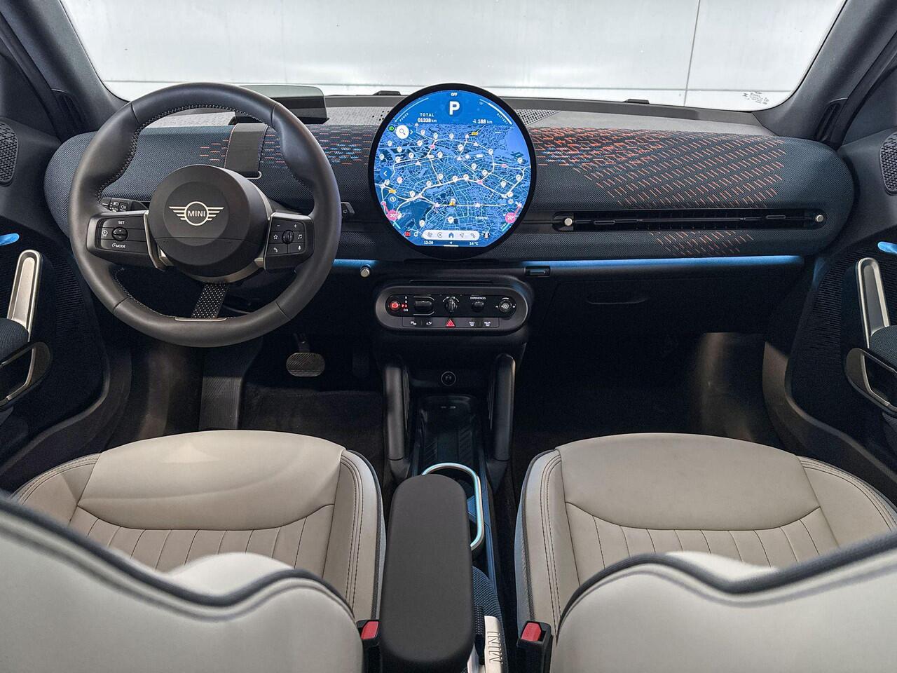 Mini MINI Aceman E Favoured M 42.5 kWh