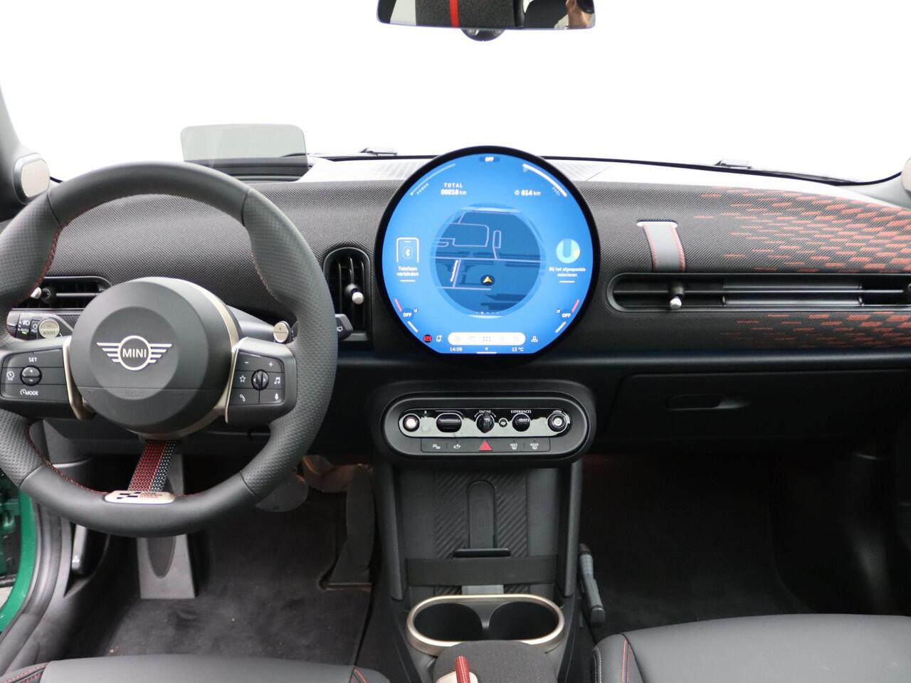 Mini MINI 3-deurs S John Cooper Works Trim + Package XL + Glazen panoramadak + Harman Kardon + Driving Assistant Plus + Parking Assistant Plus + Stuurwielrand verwarmd + 18''