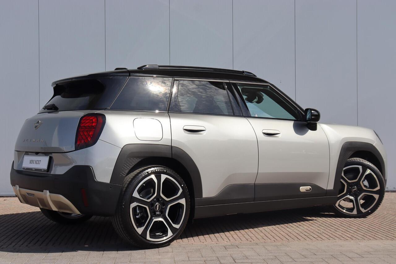 Mini MINI Aceman E | Favoured M Stuurwiel verwarming/ Comfort Access/ panoramadak/ Head-Up Display/ Stoelverwarming