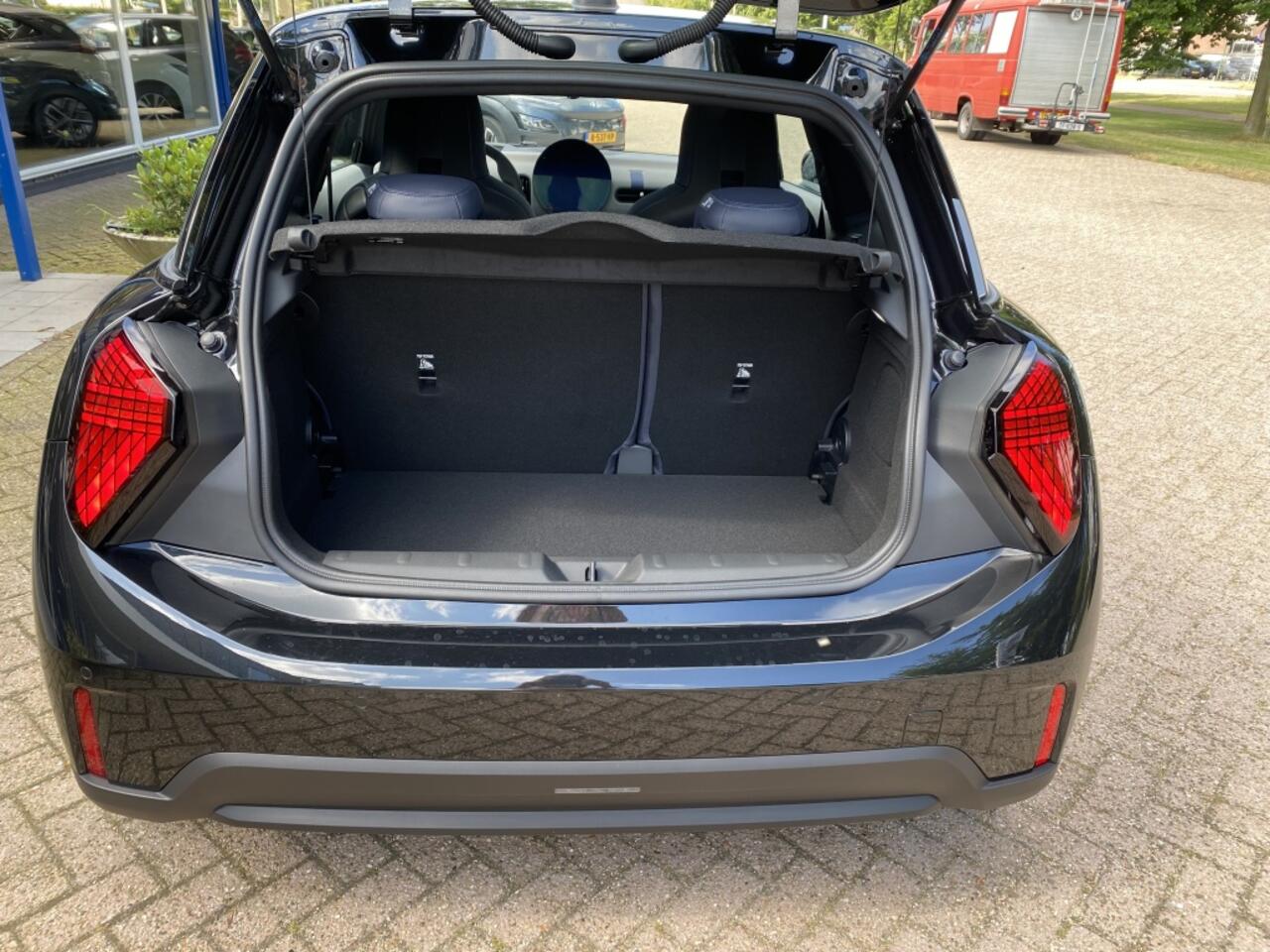 Mini MINI 1.5 Cooper Chili Bns automaat/navigatie/panorama dak