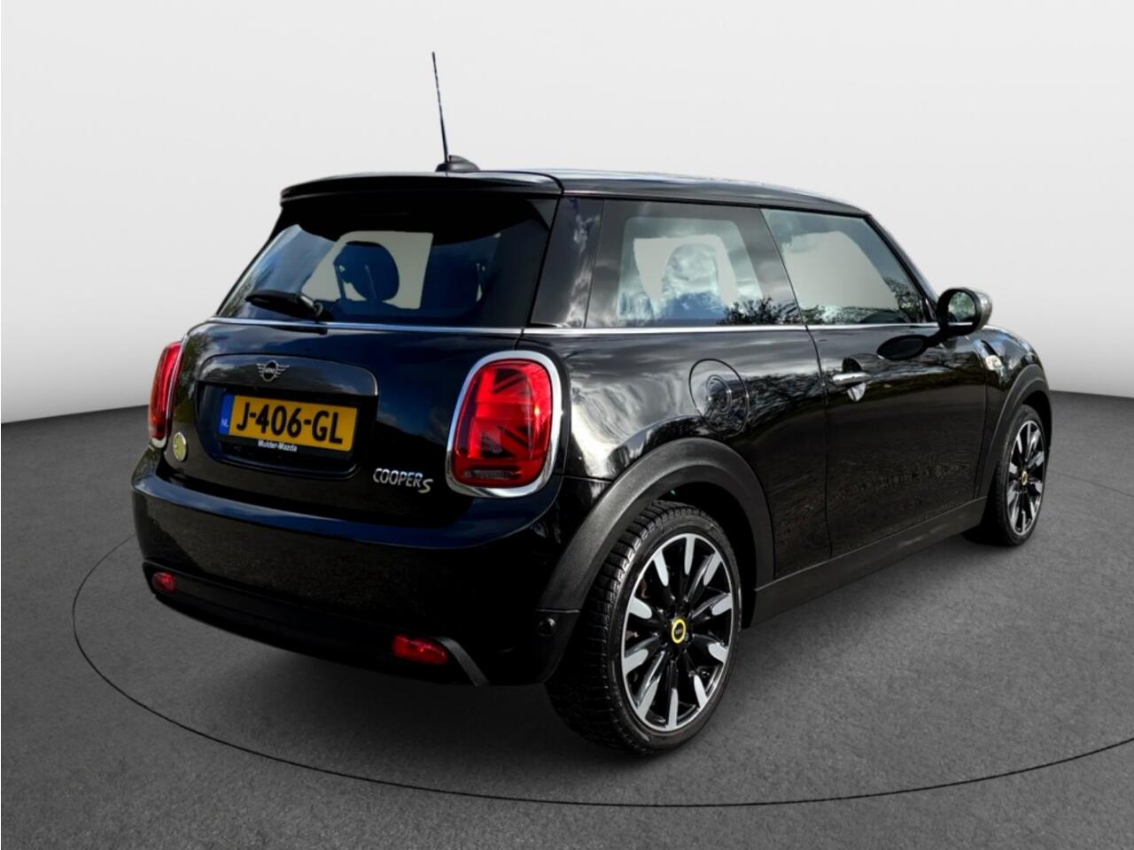 Mini MINI Yours 33 kWh Leder | Panoramadak | Head up | HarmanKardon