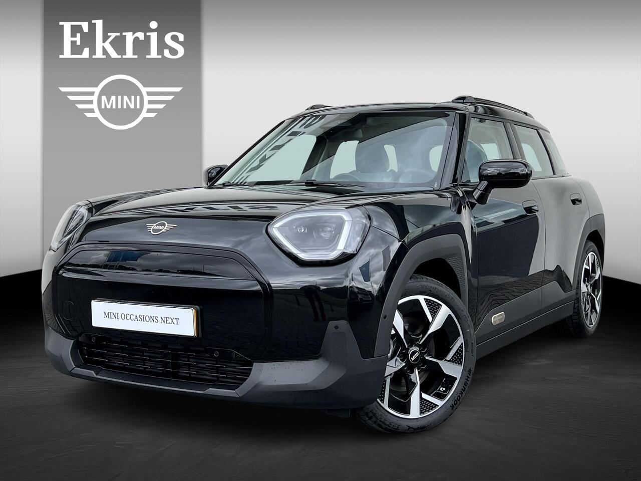 Mini MINI Aceman E | Classic + Pakket S | S-Pakket | Head-Up Display | Achteruitrijcamera | Stuur- Stoelverwarming |