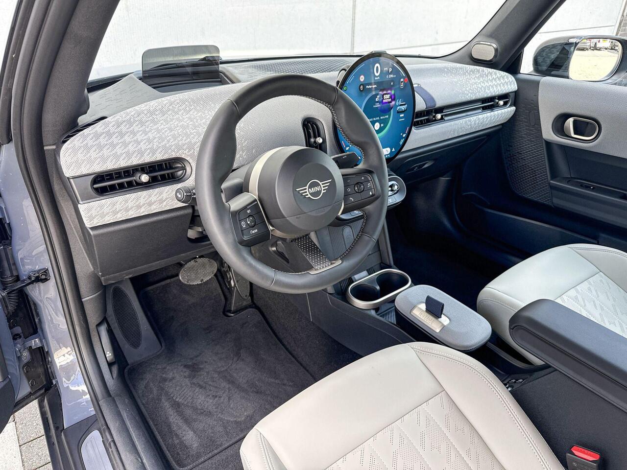 Mini MINI Cabrio S Favoured Pakket XL | Elektrisch Verstelbare Stoelen | Comfort Acces | Harman Kardon | Stuurverwarming