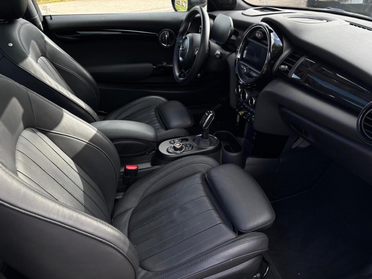 Mini MINI Yours 33 kWh Leder | Panoramadak | Head up | HarmanKardon