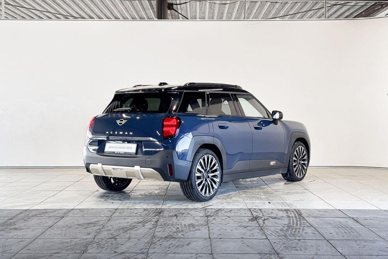 Mini MINI Aceman E Favoured Trim Pakket M | Selections