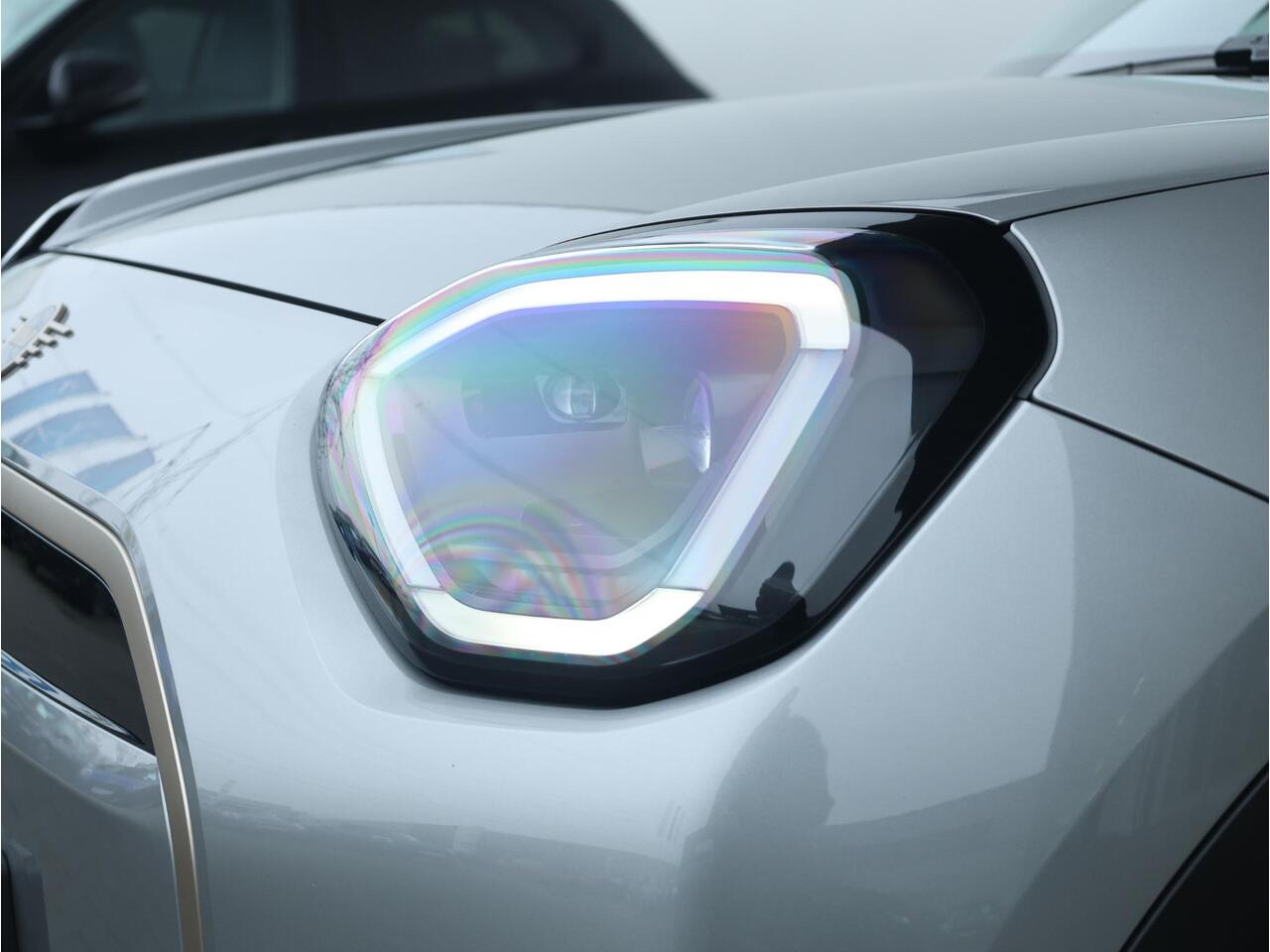 Mini MINI Aceman E | Favoured M Stuurwiel verwarming/ Comfort Access/ panoramadak/ Head-Up Display/ Stoelverwarming