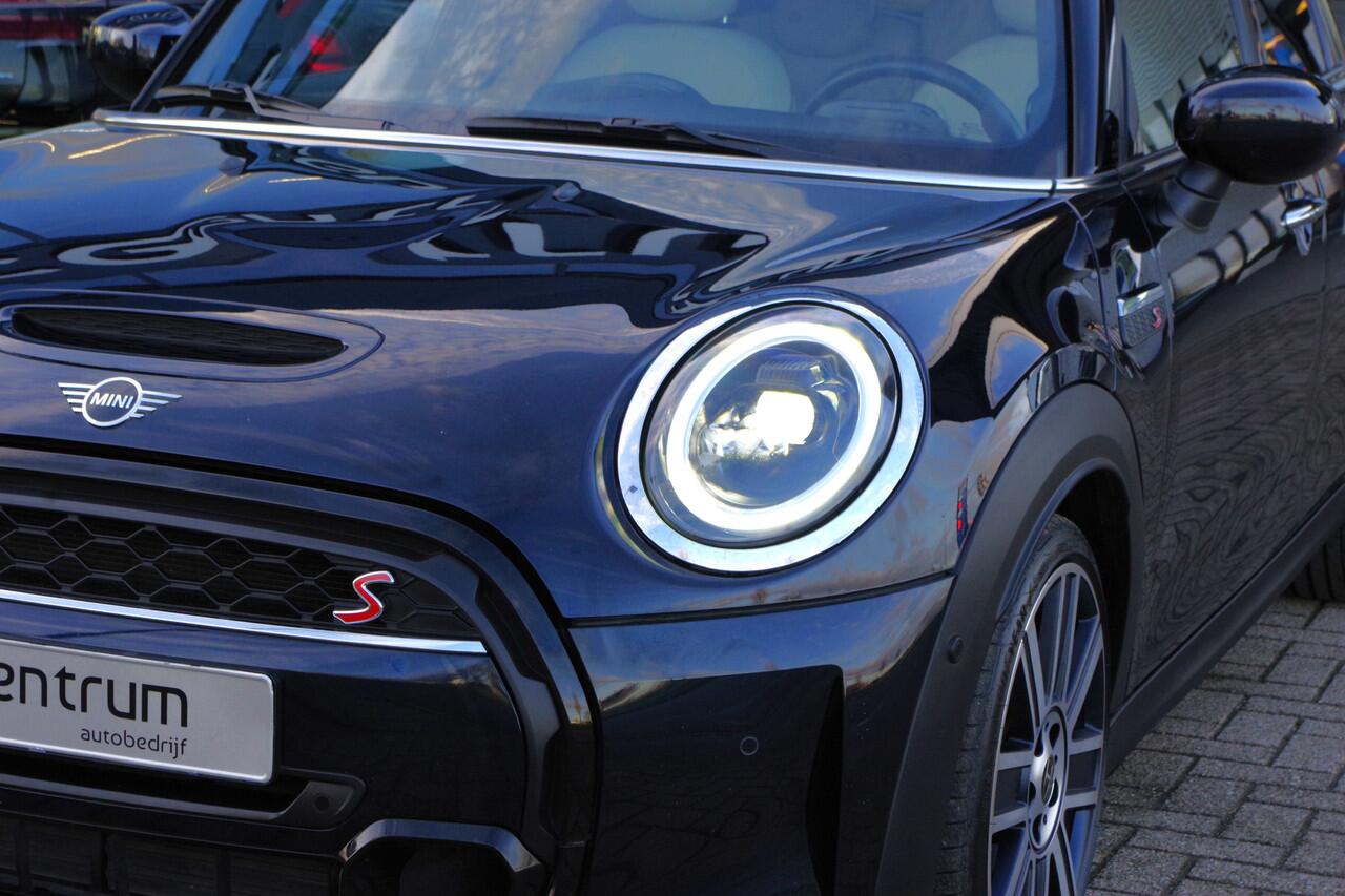 Mini MINI 2.0 179 PK Automaat Cooper S MINI Yours, Panoramadak, Harmon/Kardon, Leder