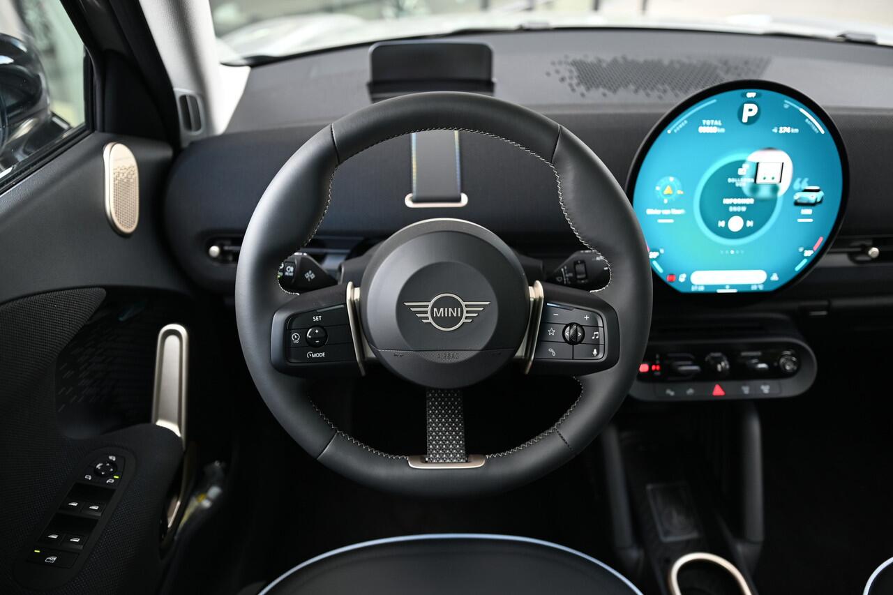 Mini MINI Aceman E / Classic / Pakket L / 18 inch Slide Spoke 2-tone