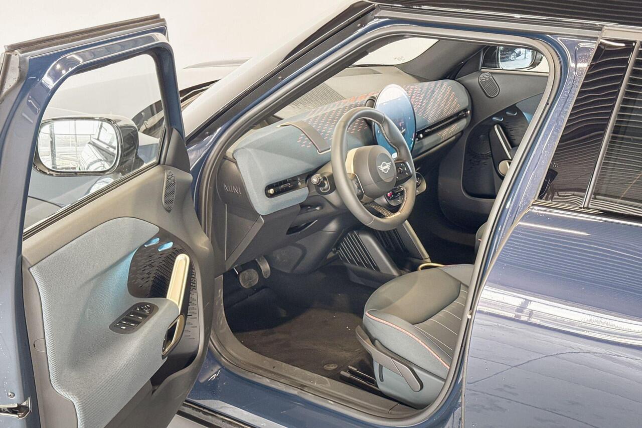 Mini MINI Aceman E Favoured Trim Pakket M | Selections