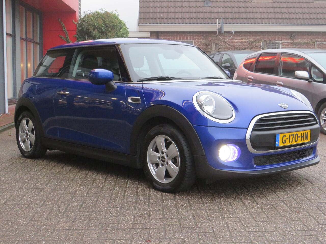 Mini ONE Mini 1.5 First Salt | Airco | Navigatie | Bluetooth | Incl. Garantie | Keyless start | LED Dagrijverlichting |