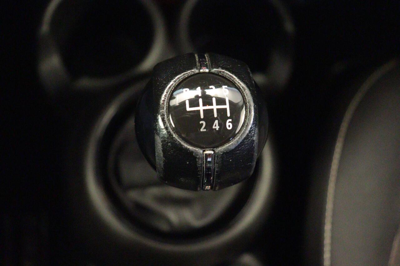 Mini ONE Mini 1.5 Business Edition | NAVI | AIRCO | PDC ACHTER | CRUISE | LMV |