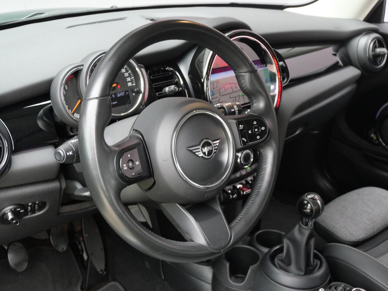 Mini ONE 1.5 CLASSIC | LED | CRUISE | BREEDBEELD | NIEUWE TYPE | BTW-AUTO | 1e EIG!!