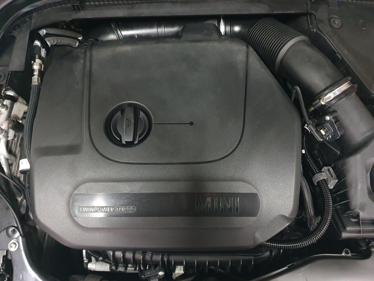 Mini ONE Mini 1.5 Business Edition PDC/NAVI/CRUISE/CLIMA/LMV