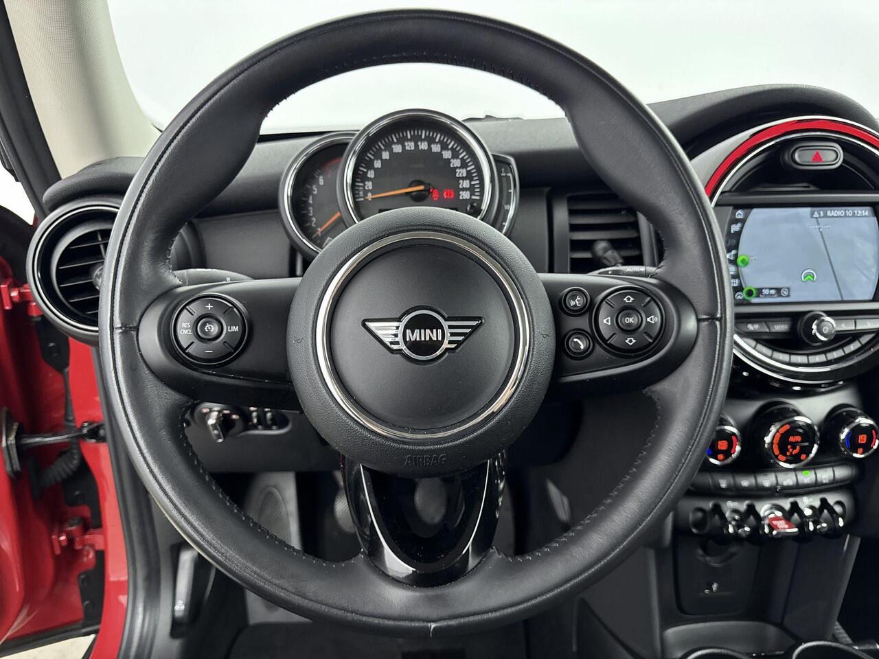 Mini ONE Mini 1.5 Salt 102PK | Navigatie | Lichtmetalen Velgen | Climate Control | Voorruitverwarming | Cruise Control