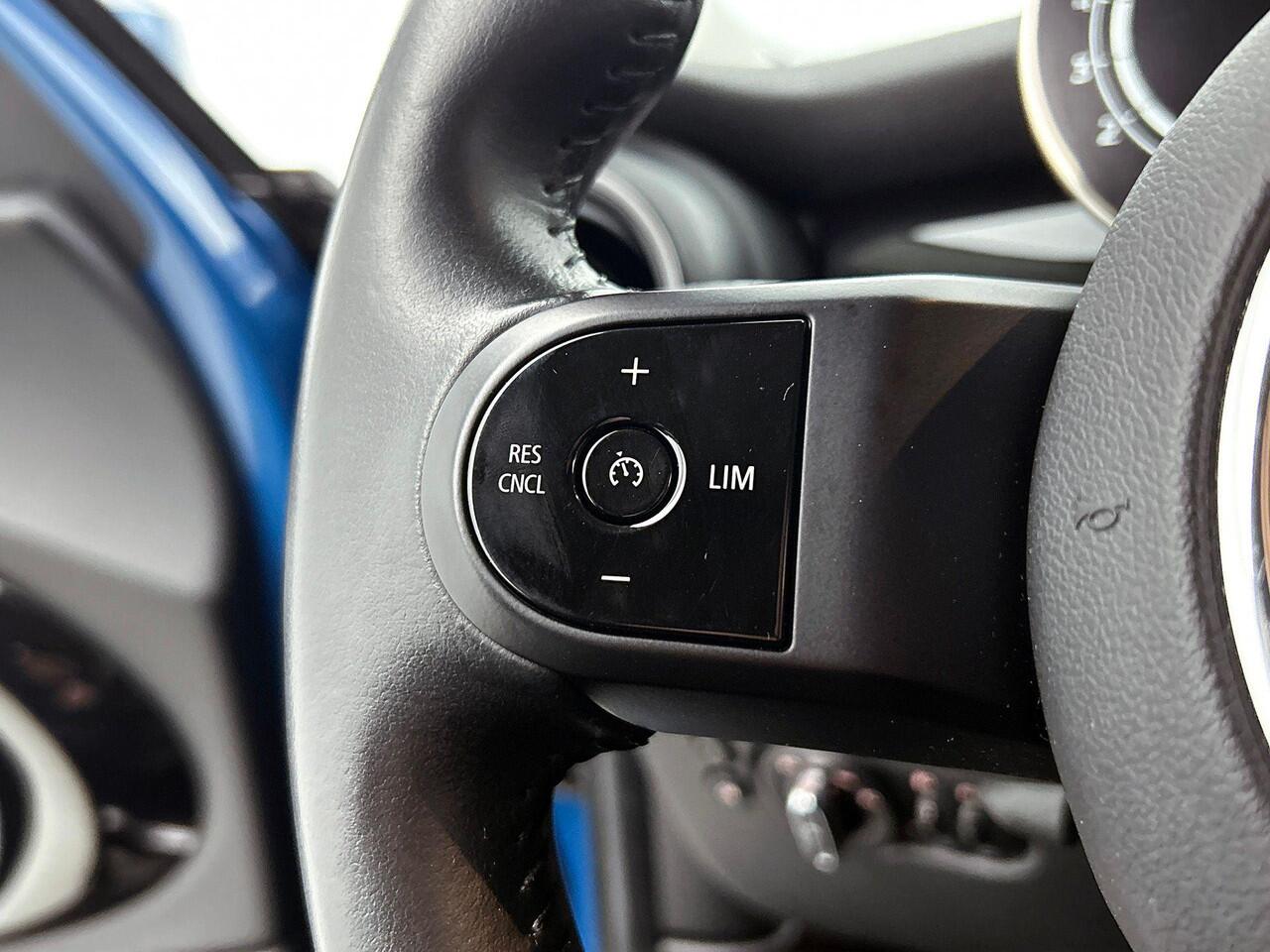 Mini ONE Mini 1.5 Business Edition CARPLAY | STOF-LEDER | NAVI | LED | CRUISE