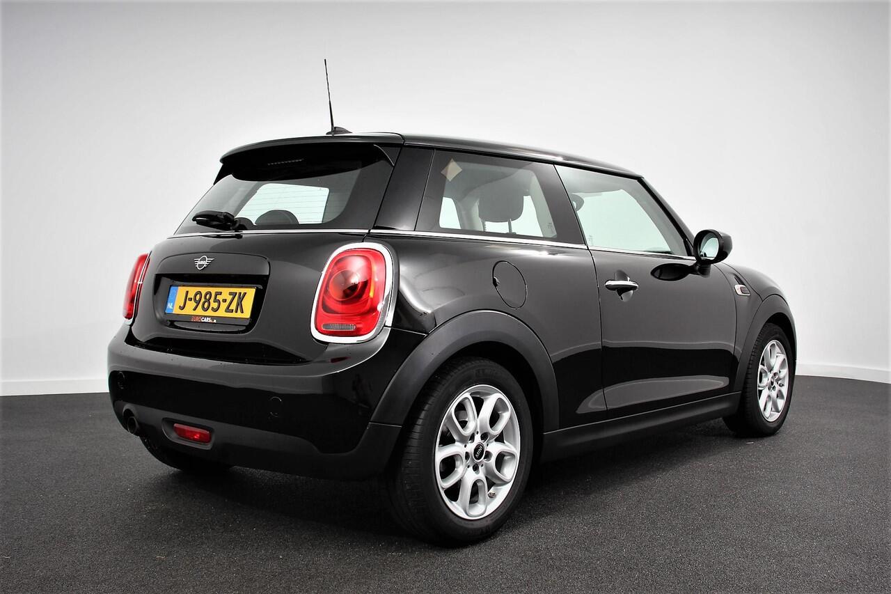 Mini ONE Mini 1.5 First Salt | Airco | Lichtmetalen Velgen | Stoelverwarming | Keyless start