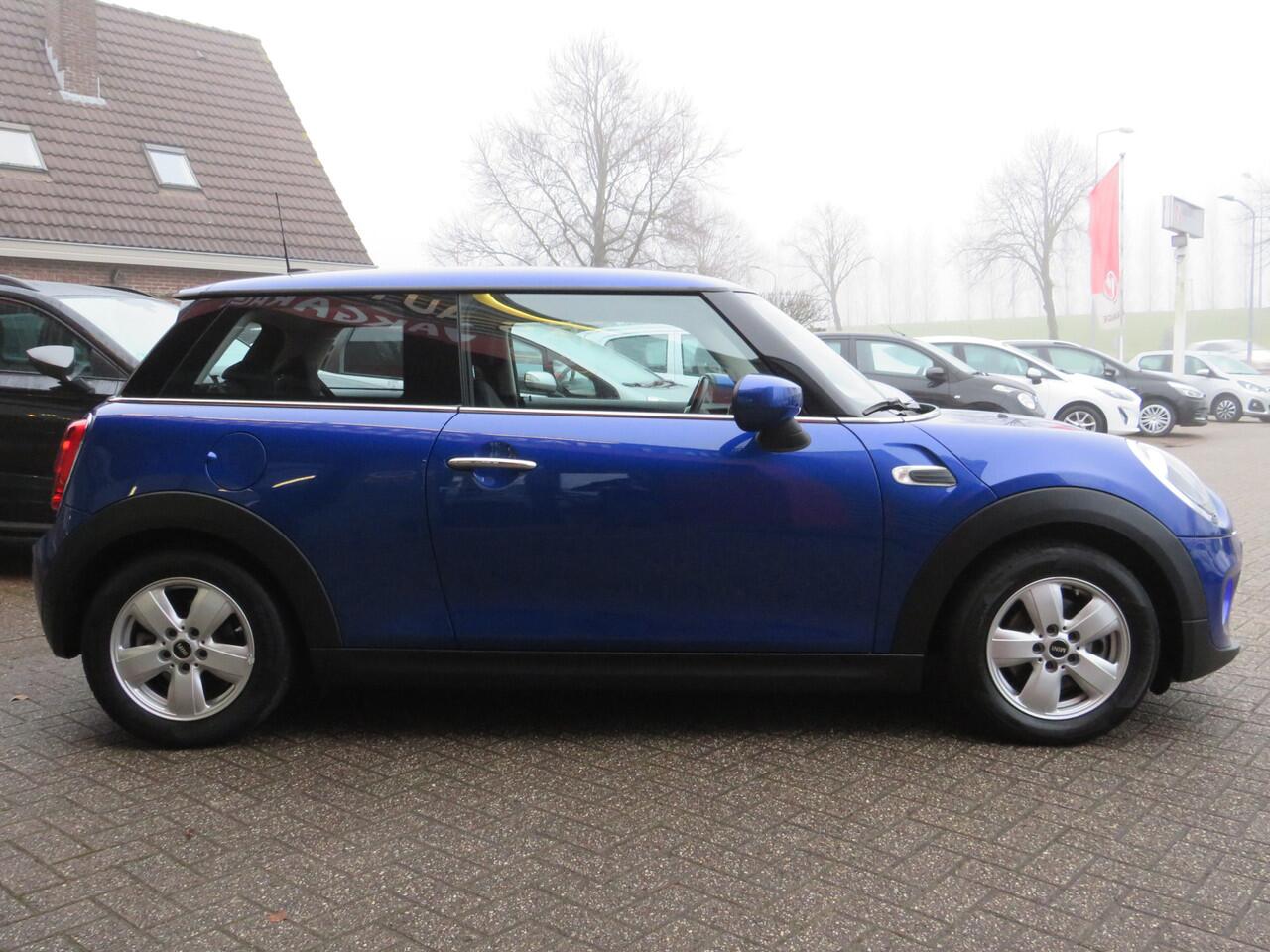 Mini ONE Mini 1.5 First Salt | Airco | Navigatie | Bluetooth | Incl. Garantie | Keyless start | LED Dagrijverlichting |