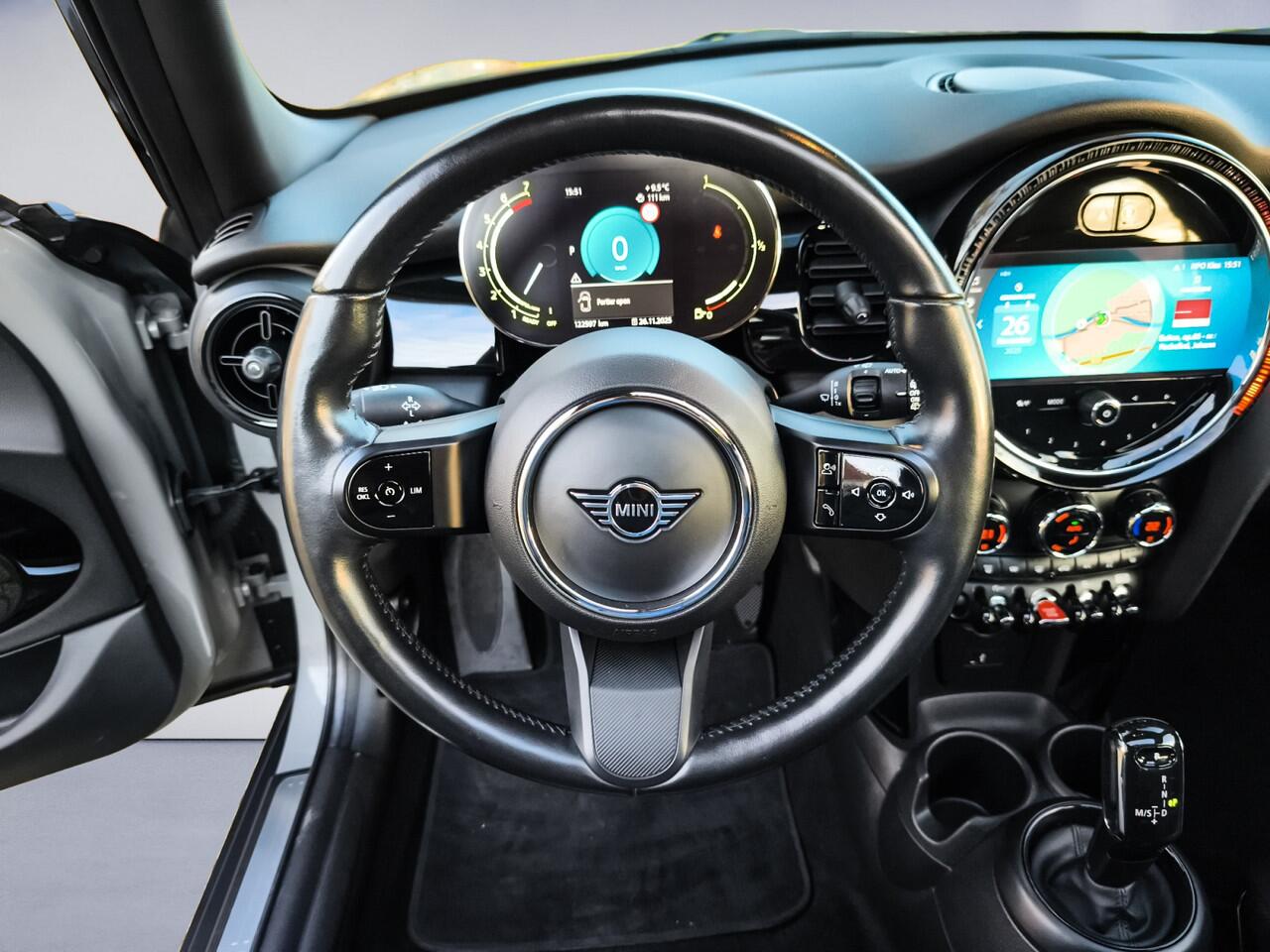 Mini ONE Mini 1.5 Classic 1e-Eig. & Keurig-Onderh. BOVAG-Garantie. NL-Auto