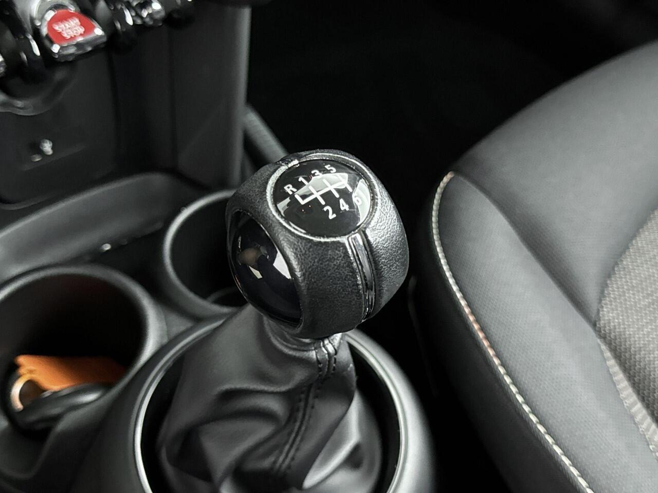 Mini ONE Mini 1.5 Salt 102PK | Navigatie | Lichtmetalen Velgen | Climate Control | Voorruitverwarming | Cruise Control