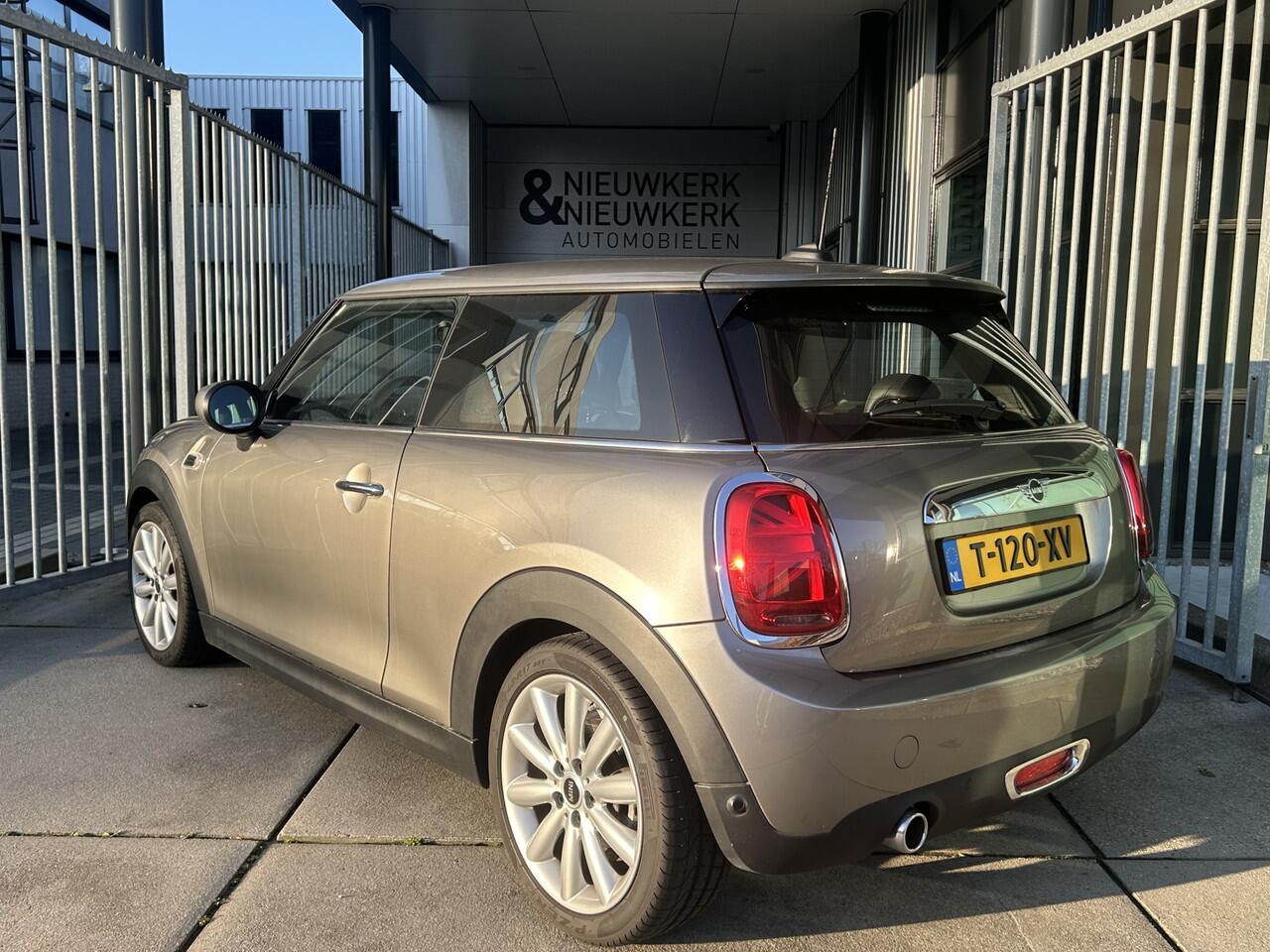 Mini ONE Mini 1.5 Chili | AUTOMAAT | LEDER | CARPLAY/ANDROID | NAVI | CRUISE CONTROL | LMV 17'' | PDC V+A | STOELVERWARMING | CLIMATE CONTROL | LED | BLUETOOTH