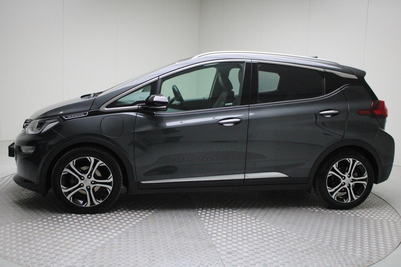 Opel AMPERA Ampera-e Business executive 60 kWh | HS accu vervangen , volledige fabrieksgarantie | climate | carplay | keyless | pdc v/a | xenon | leder
