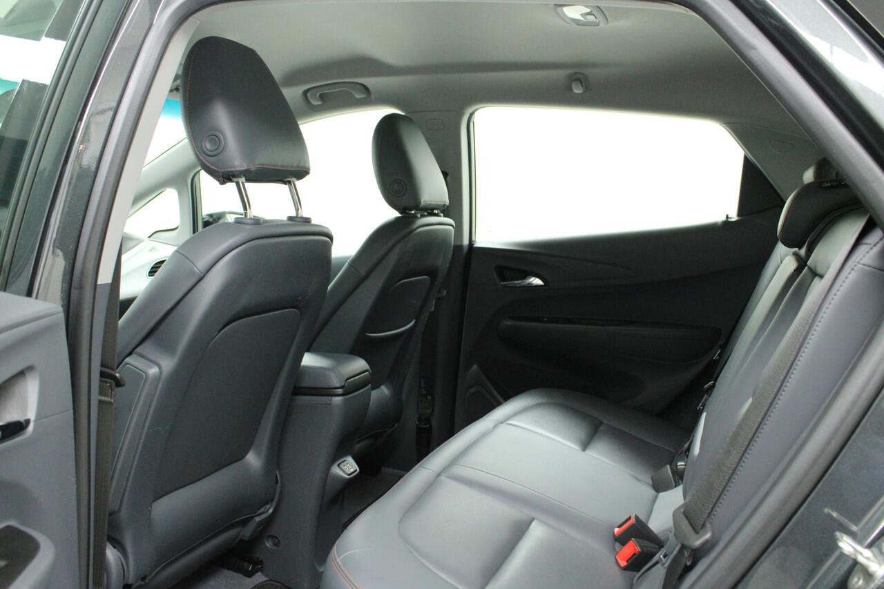 Opel AMPERA Ampera-e Business executive 60 kWh | Accu Pack vervangen | PDC V/A + camera achter | Cruise | Climate | Carplay/AA | Stuurverwarming | Stoelverwarming