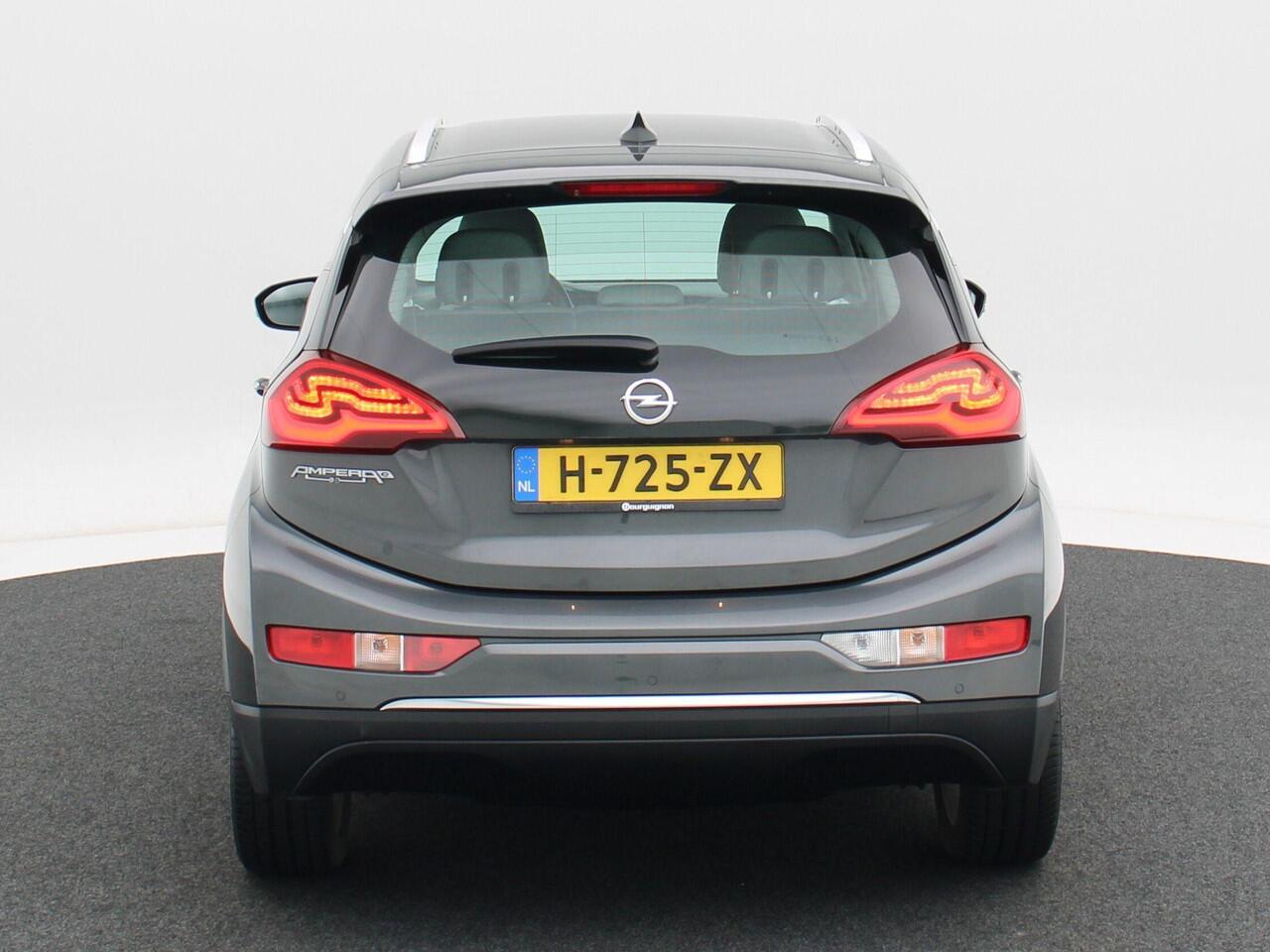 Opel AMPERA Ampera-e Business executive 60 kWh | Cruise Control | Stuur & Stoel Verwarming | LED | Bluetooth | Keyless | 17 Inch | 36.826 Km!