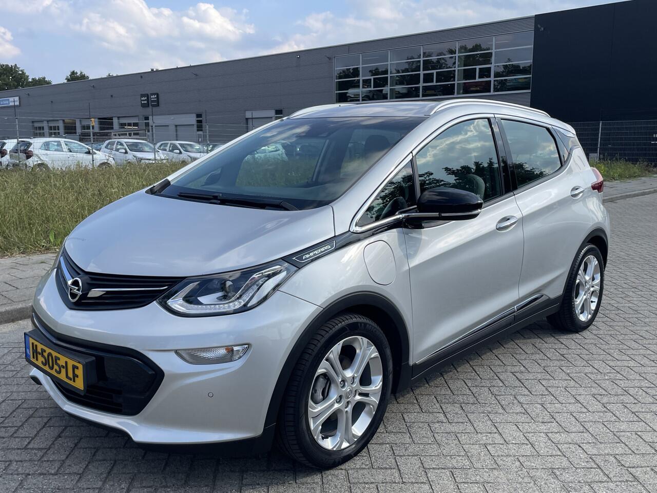 Opel AMPERA Ampera-e Business executive 60 kWh // Stoelverwarming //