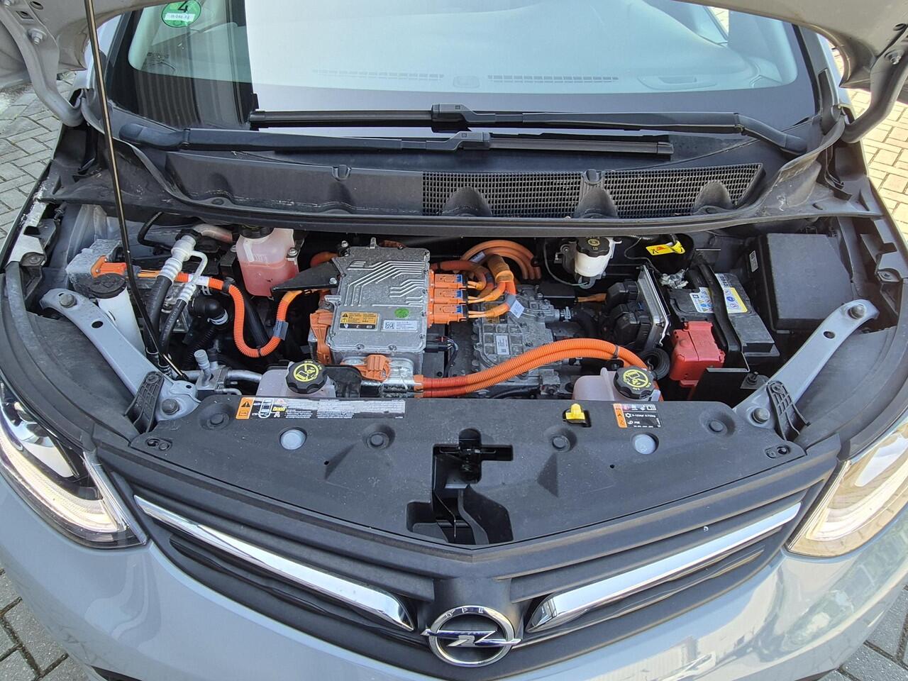 Opel AMPERA Ampera-e Business executive 60 kWh