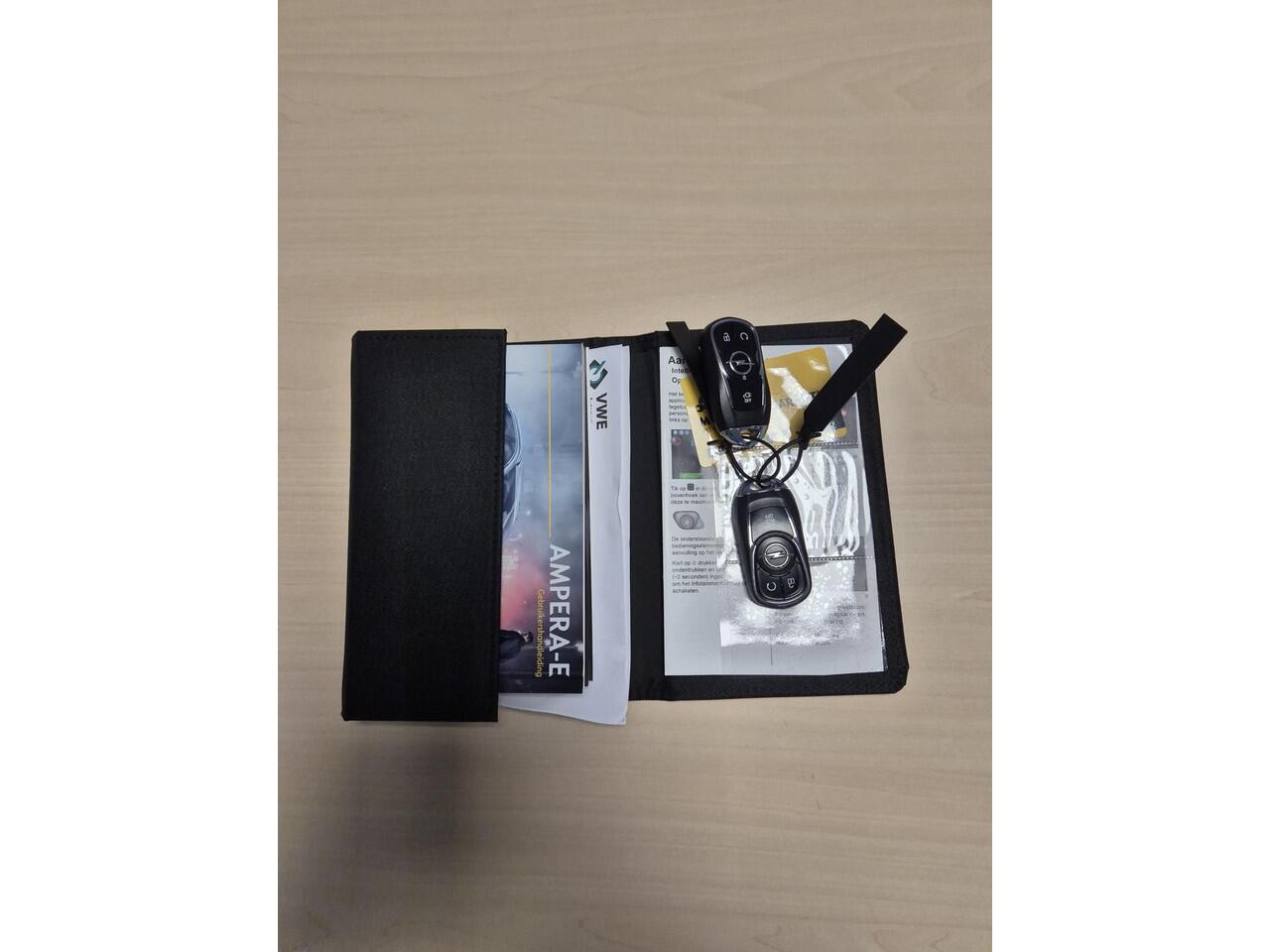 Opel AMPERA Ampera-e Business executive 60 kWh