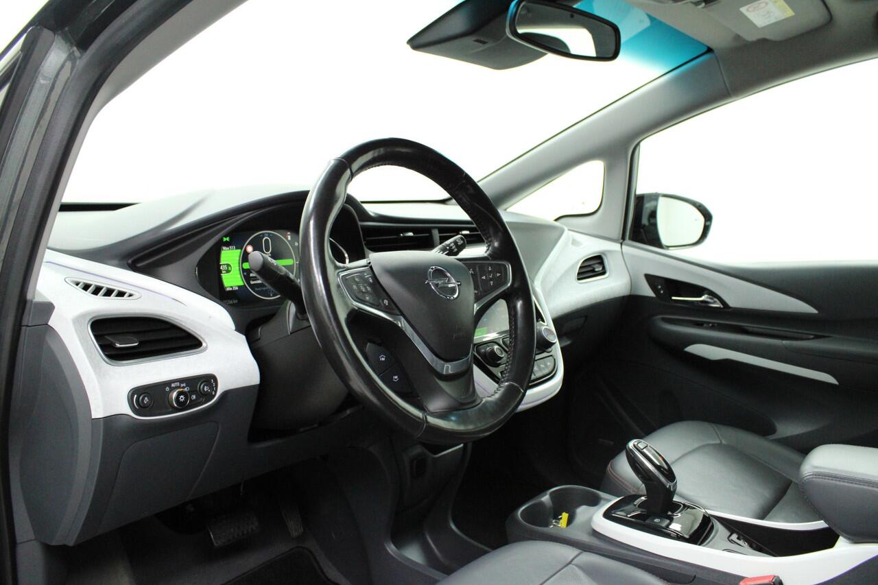 Opel AMPERA Ampera-e Business executive 60 kWh | Accu Pack vervangen | PDC V/A + camera achter | Cruise | Climate | Carplay/AA | Stuurverwarming | Stoelverwarming