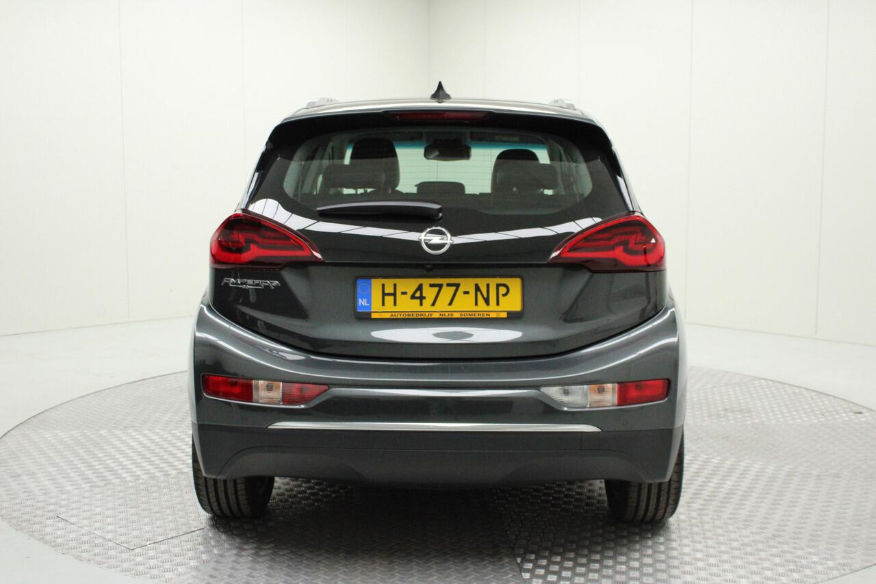 Opel AMPERA Ampera-e Business executive 60 kWh | Accu Pack vervangen | PDC V/A + camera achter | Cruise | Climate | Carplay/AA | Stuurverwarming | Stoelverwarming