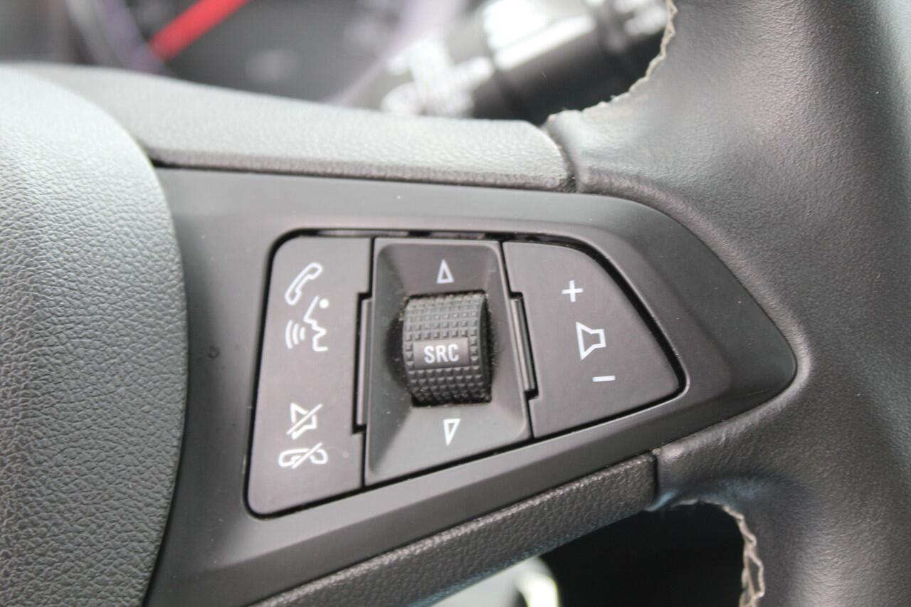 Opel ASTRA Sports Tourer 1.2 Edition//Navi//Camera//ECC!!