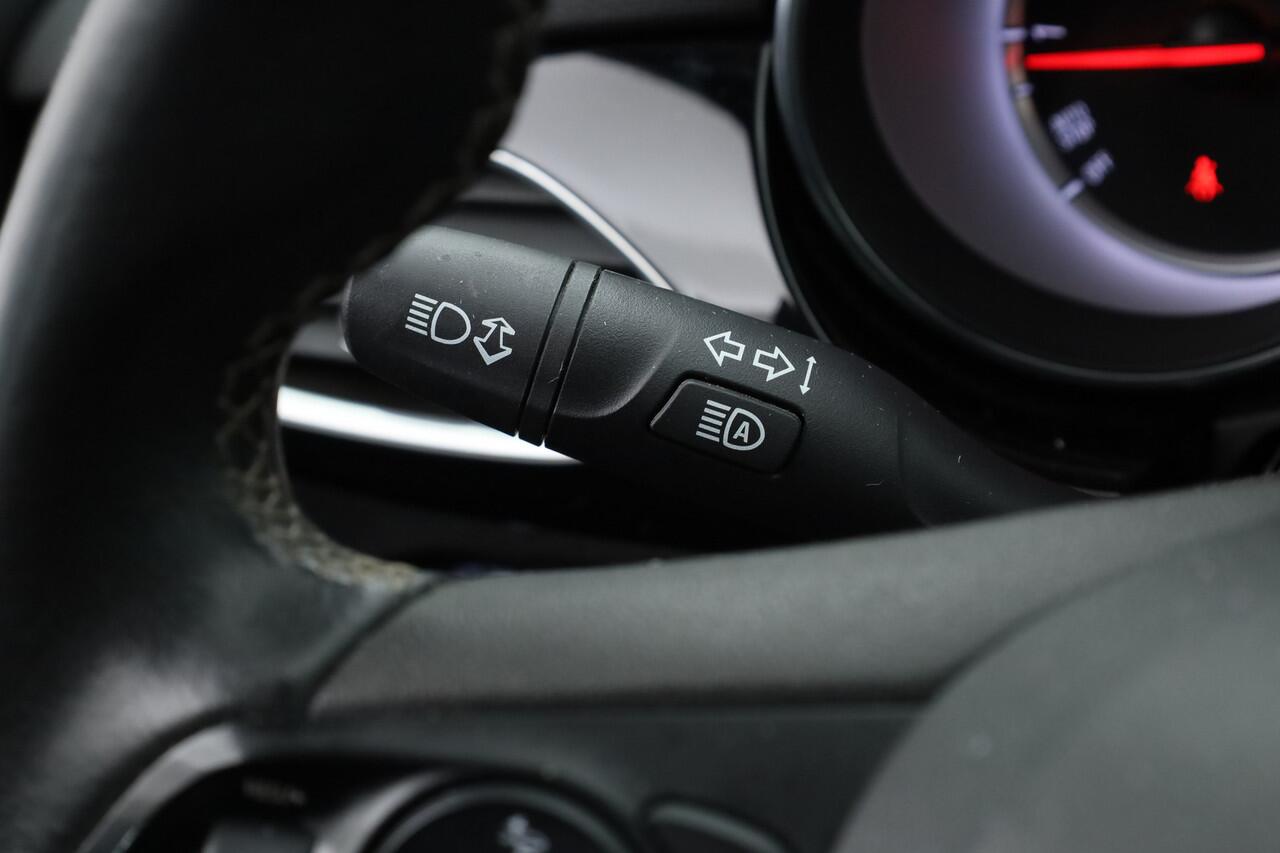 Opel ASTRA Sports Tourer 1.4 Innovation | Navi | Trekhaak | Elek. Achterklep | Camera | Apple CarPlay | Keyless