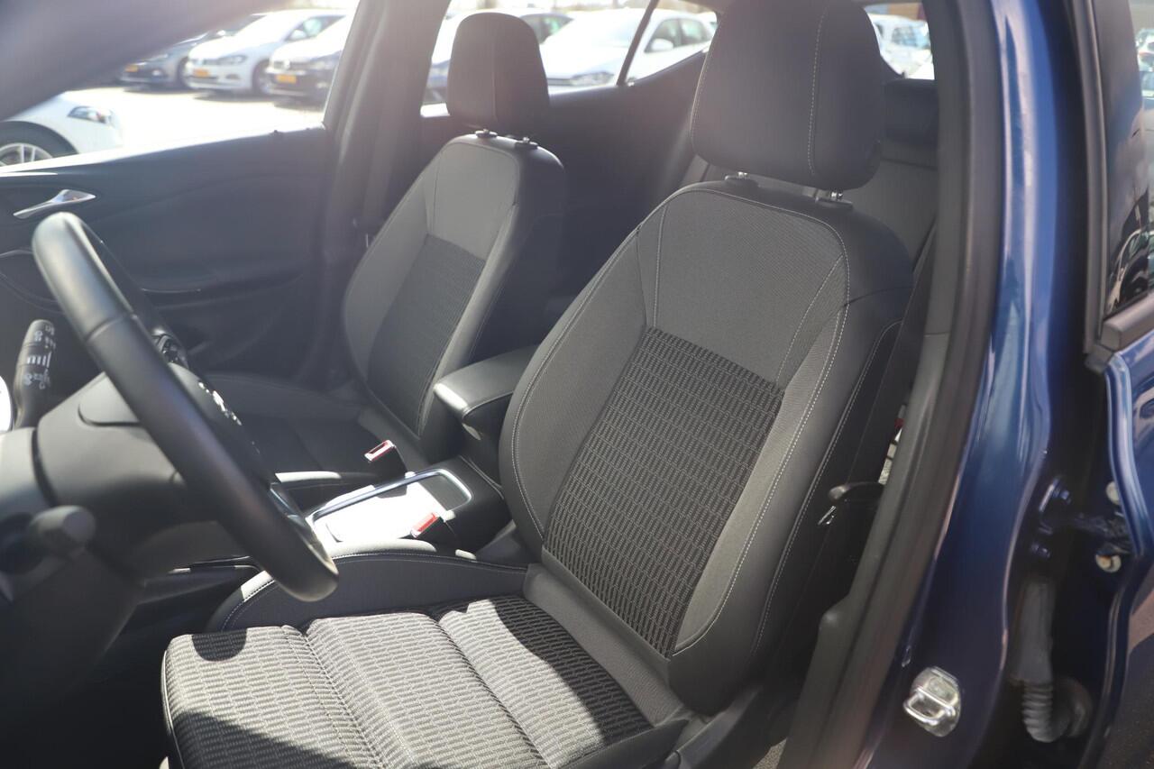 Opel ASTRA 1.2 Elegance 131PK 16 inch LMV Keyless Navigatie Carplay Android Achteruitrijcamera Clima Cruise Parkeersensor