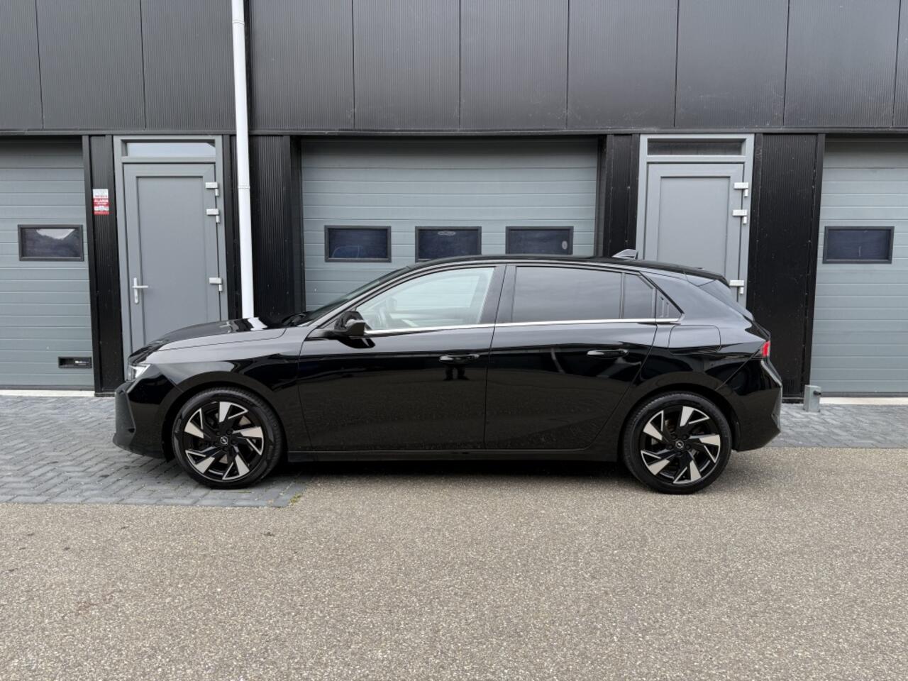 Opel ASTRA 1.6 Hybrid Bns Eleg Aut, Keyless, Camera, Stuurvw