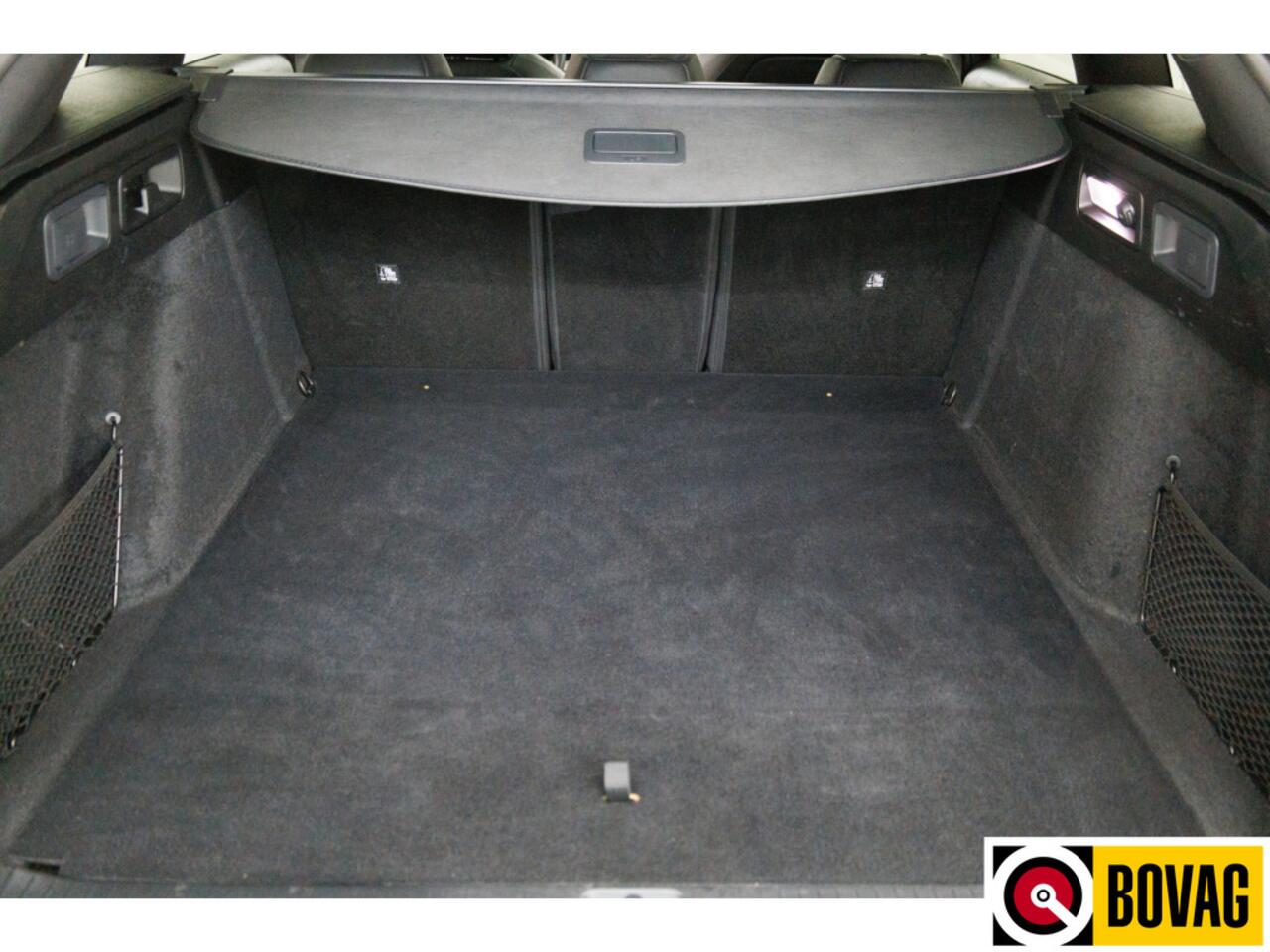 Opel ASTRA Sports Tourer 1.2 Turbo Ultimate | Pano | Leer | Stoelverwarming+koeling | Sportstoel met memory Achterbankverwarming, Stuurverwarming, Zwart dak, Navigatie, Adaptive cruise