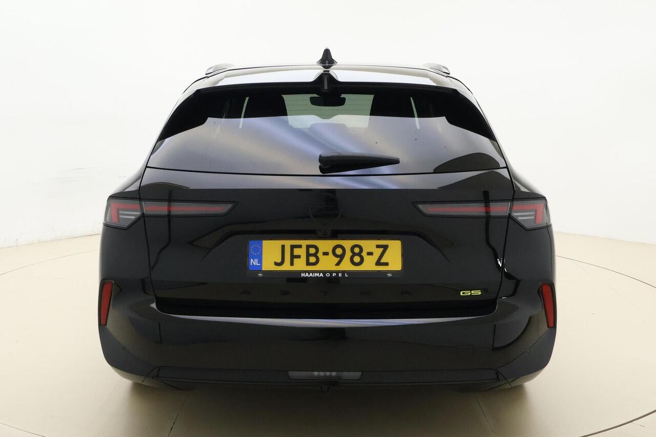 Opel ASTRA Sports Tourer 1.6 Turbo Plug In Hybrid 225 pk GSE | Alcantara bekleding | HUD | 18" LMV | Black pakket | Matrix verlichting | Winterpakket | Actieve vering |
