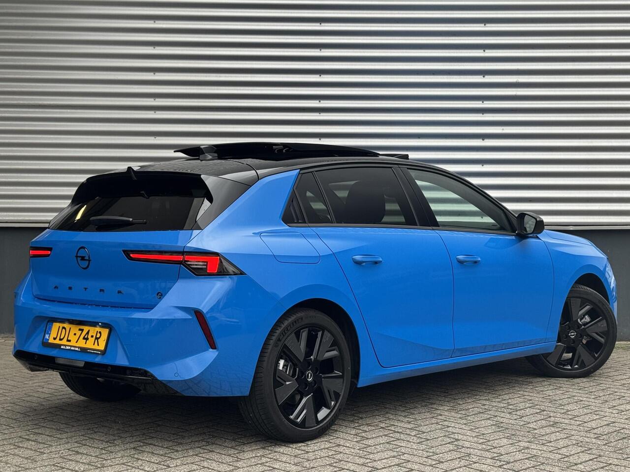 Opel ASTRA Electric 54kWh 156pk GS | 400km WLTP | 3-FASEN | PANODAK | NAVI | STOELVERW. | CAMERA | ADAPTIVE CRUISE | ELEKTR. STOELEN | KEYLESS ENTRY
