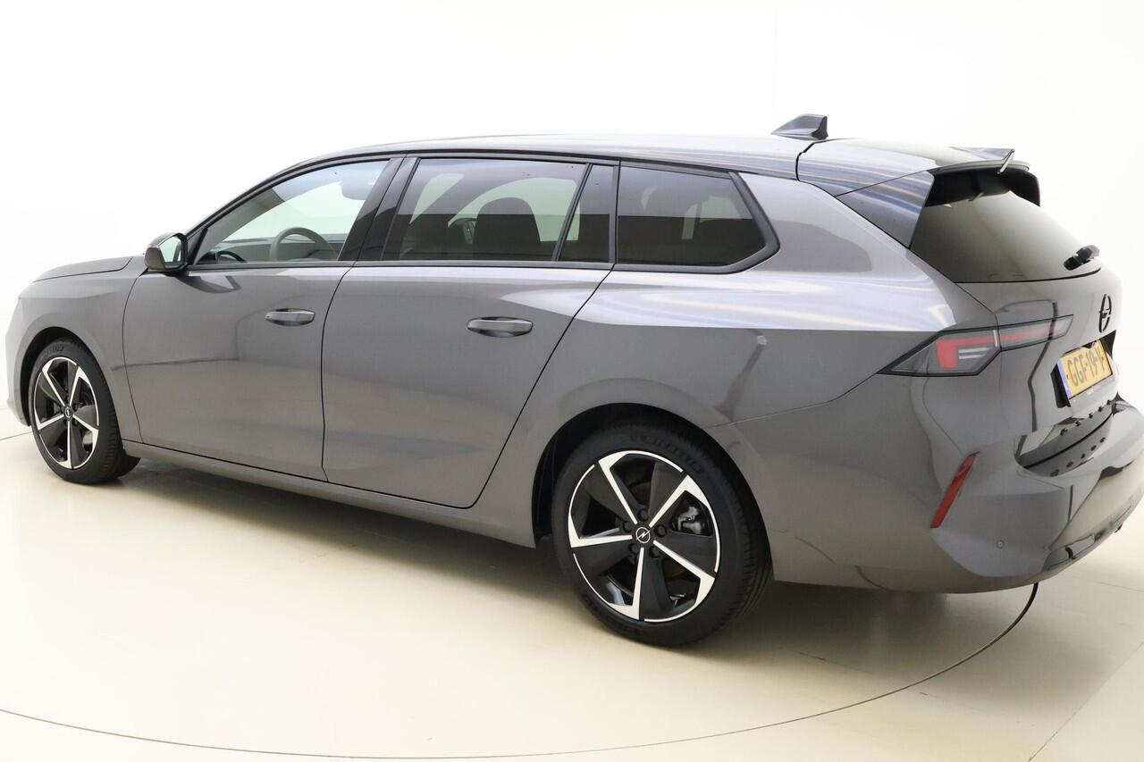 Opel ASTRA Sports Tourer 1.2 Turbo Hybrid GS 145 PK Automaat | Navigatie | Climate control | Camera | Stoel & Stuurverwarming | Keyless | Lichtmetalen velgen | Extra getint glas