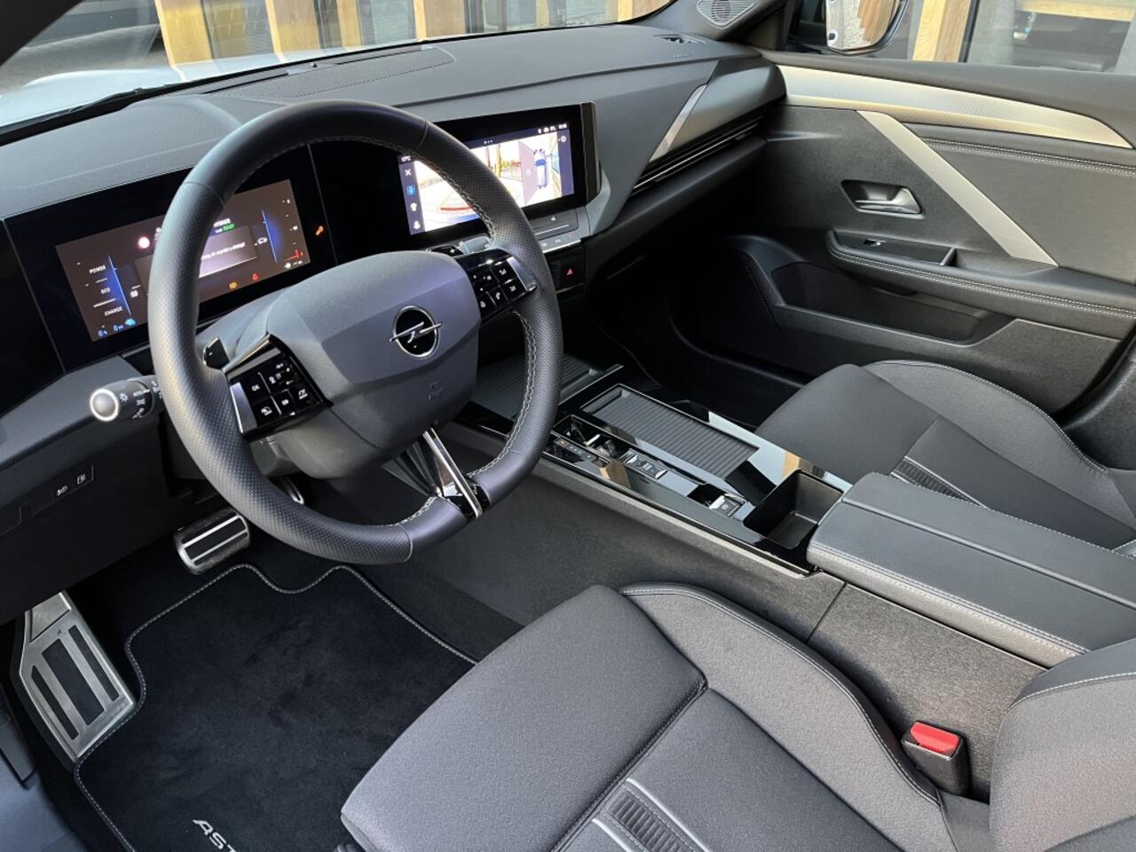 Opel ASTRA 1.6 Turbo Plug In Hybrid Edition