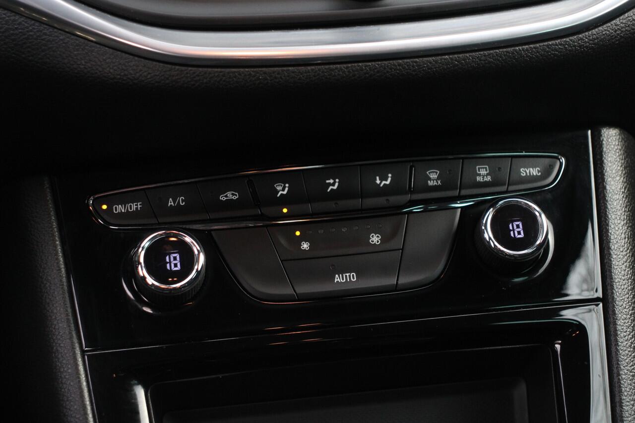 Opel ASTRA Sports Tourer 1.2 Design & Tech