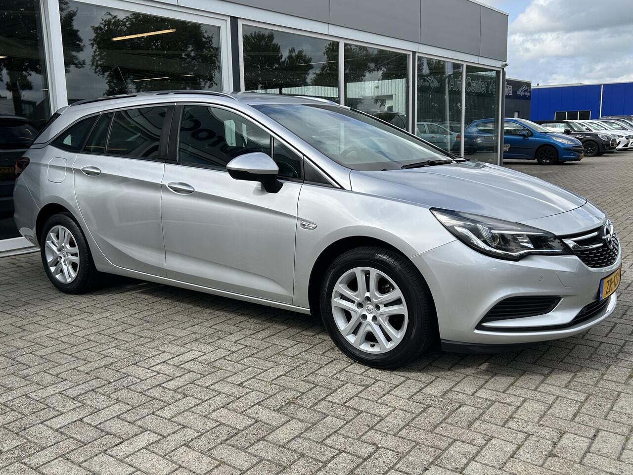 Opel ASTRA Sports Tourer 1.0 Turbo Business+ 50% deal 4.475,- ACTIE Sportstoelen / Navi / Clima / Cruise / Telefoon