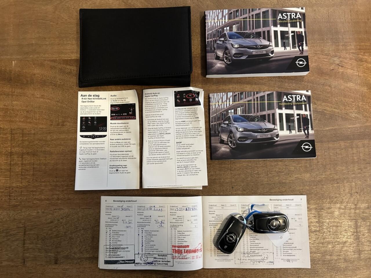 Opel ASTRA Sports Tourer 1.2 130pk Eleg. Navi, Camera, Carplay, Trekhaak, NL-auto