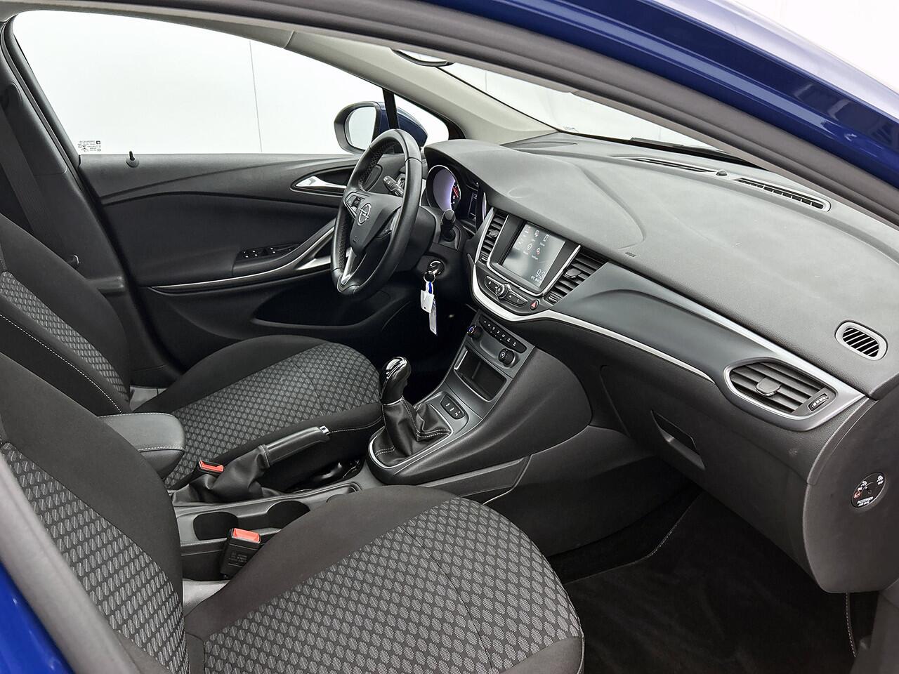 Opel ASTRA 1.5 CDTI 123PK 5Drs. Business Edition / Navigatie / Pdc.A / Airco / Radio multimedia / Apk 06-2026