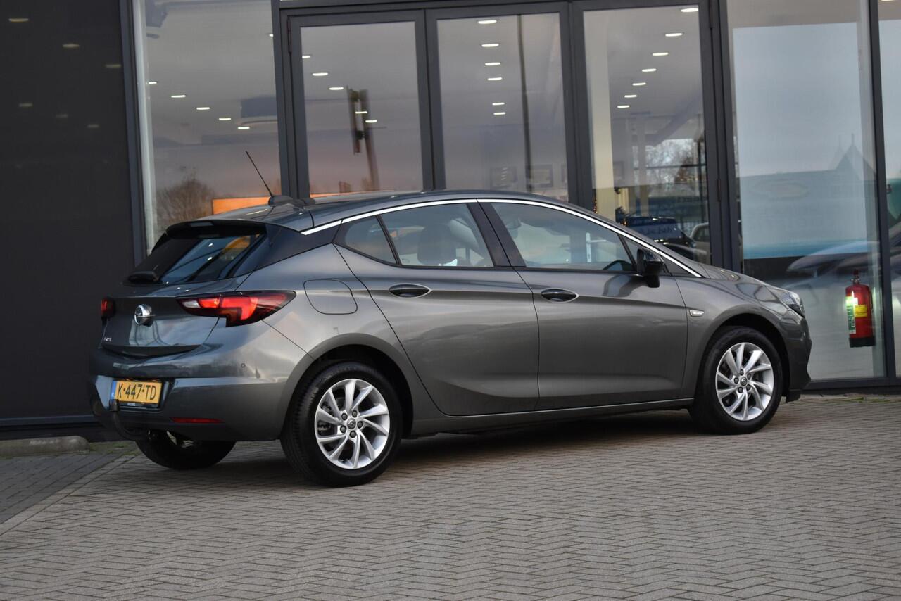 Opel ASTRA 1.2 Business Elegance | Trekhaak / parkeersensoren voor-achter / Climate