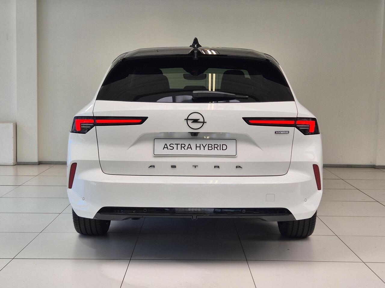 Opel ASTRA Sports Tourer 1.2 Turbo Hybrid Ultimate Automaat | Navigatie | Head-up Display | Keyless Entry | AGR Comfortstoelen |