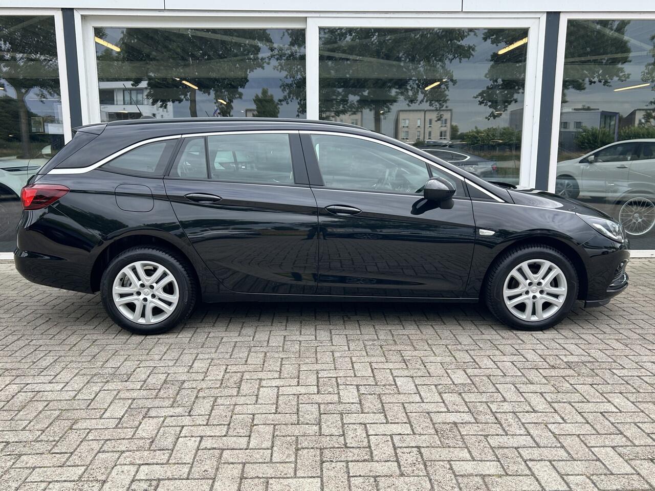 Opel ASTRA Sports Tourer 1.0 Turbo Business+ 50% deal 4.475,- ACTIE LMV / Clima / Cruise / Navi / PDC