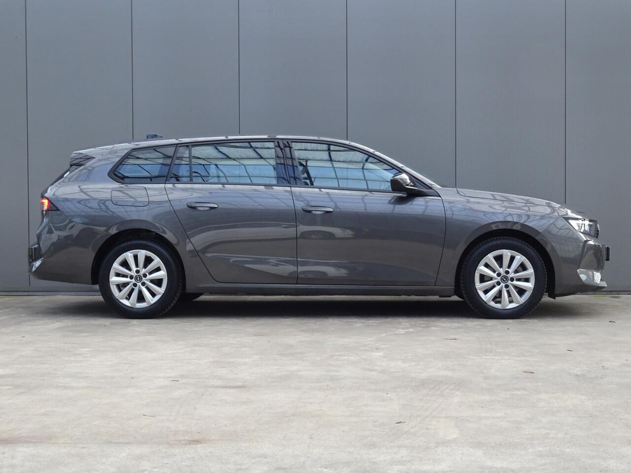 Opel ASTRA Sports Tourer 1.2 Turbo * PDC * CARPLAY !!